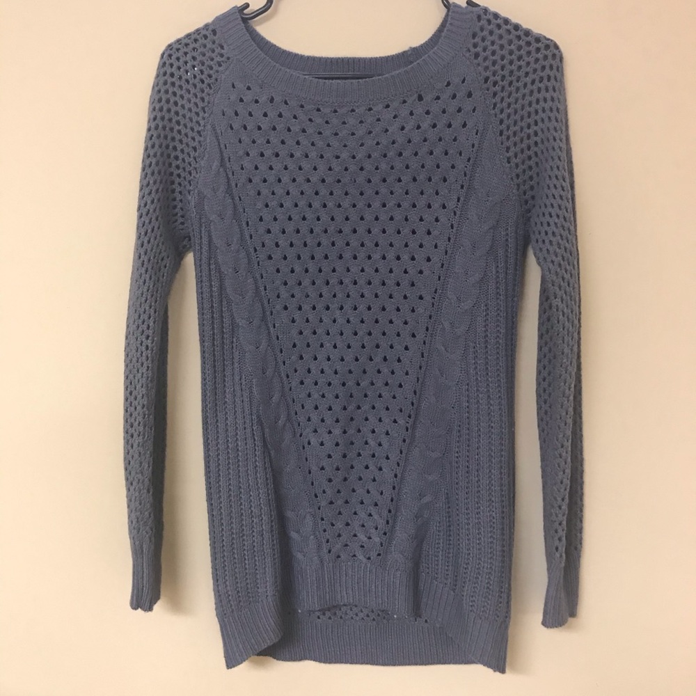 Pink rose blue/gray crew neck sweater